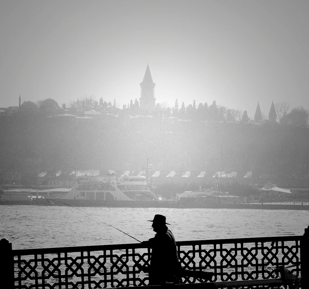 Istanbul Street Photography by Kıvanç Türkalp