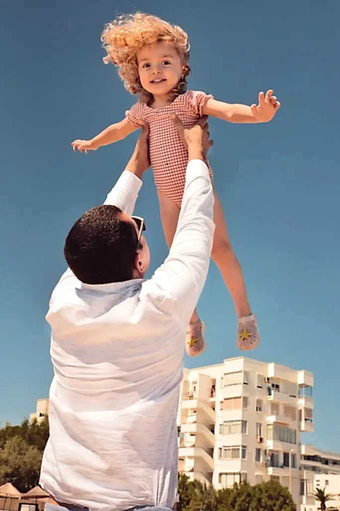 Izmir Aile Fotoğraf Çekimi, İzmir Fotoğraf Çekimi, İzmir Fotoğrafçı, İzmirdə Ailə Foto Çəkilişləri, Alaçatı Aile Fotoğraf Çekimi, aile fotoğrafçısı, aile dış çekim, profesyonel aile fotoğraf çekimi, aile fotoğraf çekimi fiyatları, dış çekim aile fotoğrafları