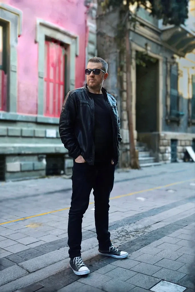 izmir kişisel fotoğraf çekimi, İzmir profesyonel fotoğraf çekimi , İzmir sosyal medya fotoğraf çekimi, İzmir’de dış çekim fotoğrafçısı , İzmir en iyi fotoğrafçı