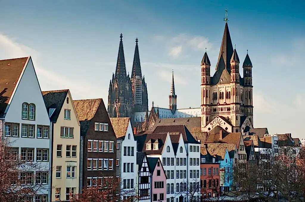 Köln Gezi ve Fotoğraf Rehberi